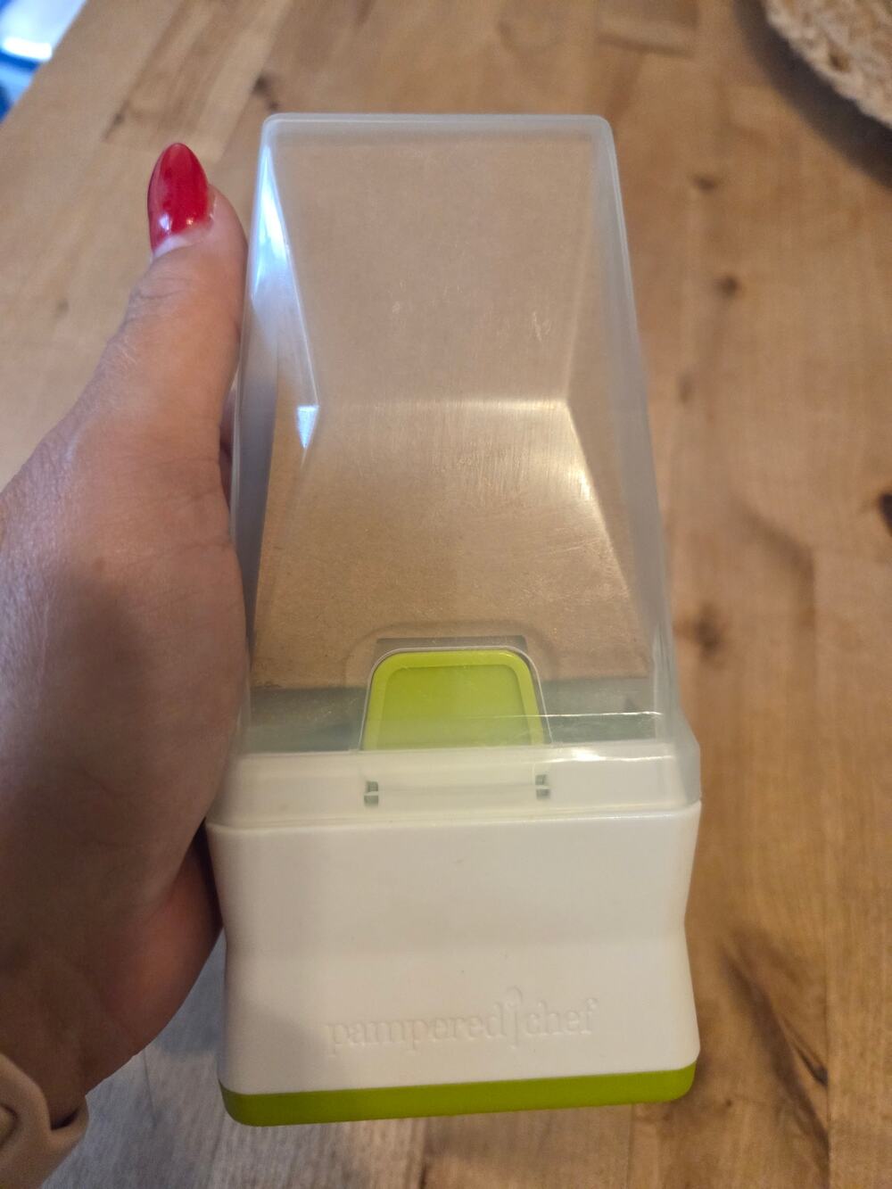 Pampered Chef Herb Mill #1524 – Brand New & Never Used
